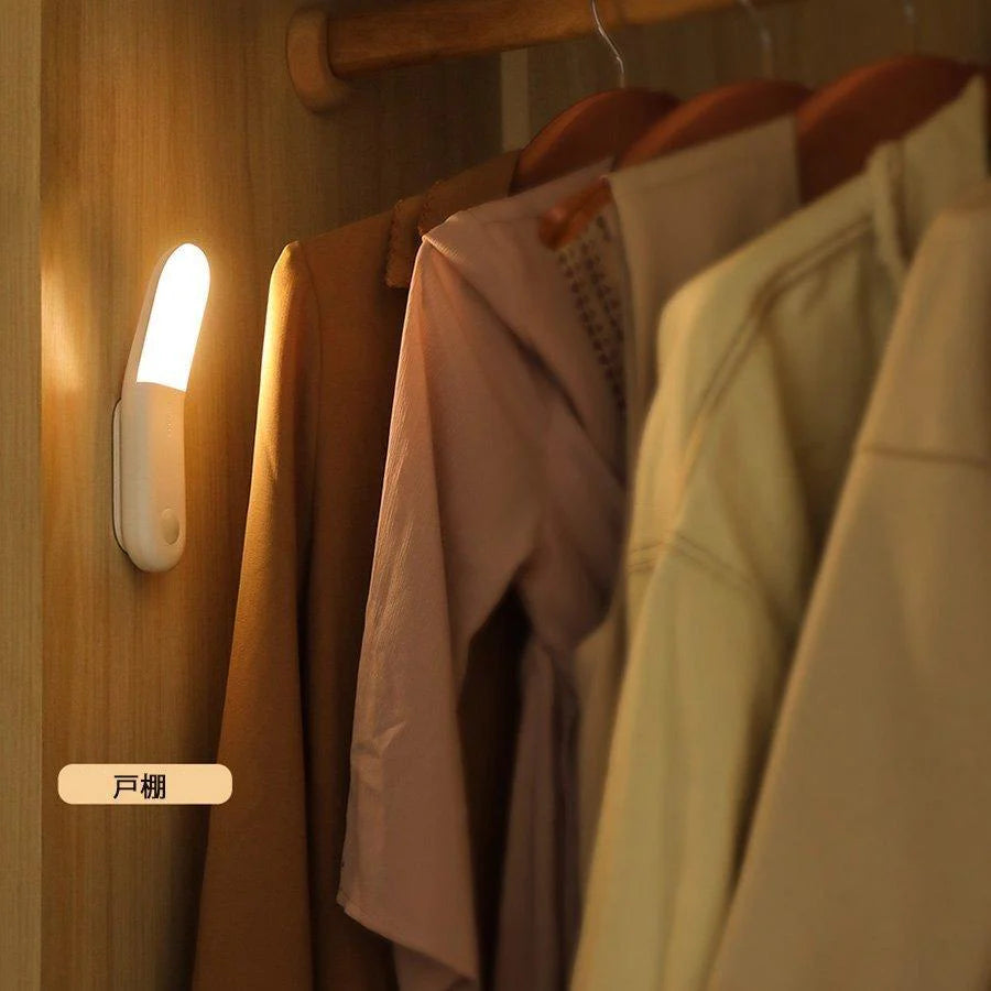 当日発送 LED人感センサーライト USB充電式 Baseus 調整可能 明暗センサー 省エネ 両面テープ 階段 台所の手元灯クロゼット 寝室 玄関 洗面所 車庫 物置 w011B(ライト: 電球色)