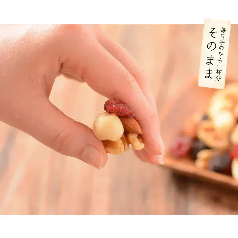 7種のフルーツナッツ 600g ドライフルーツ ミックスナッツ アーモンド カシューナッツ マカダミアナッツ バナナチップス クランベリー 食塩不使用 加工オイル不使用［送料無料］［ポスト投函］ 贈答 ※ポスト投函商品の発送は1～2週間前後になります