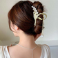 (A)ヘアクリップ  髪留め 髪飾り バレッタ フラワー 蝶ヘアアクセサリー オシャレ上品　パーティー飾り ゆらゆらチェーン付き