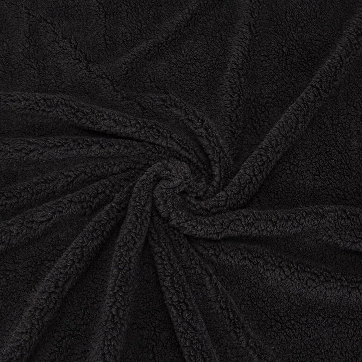 【Amazonベーシック】ブランケット（ブラック） 127×152cm