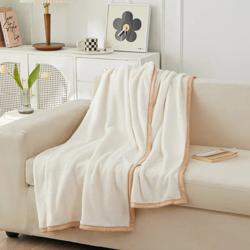 【ブランケット 福袋 色お任せ /2点セット /140×200cm】毛布 ブランケット 毛布カバー シングル 140×200cm 北欧 ひざ掛け 大判 軽量 暖かい もうふ フランネル 軽い おしゃれ かわいい 薄手 掛け毛布 膝かけ あったか 冬用 洗える 寝具　新発売 毛布 とろけるなめらかな肌触り♪ ハーフケット マイクロファイバー 毛布 オフィス 車中 スポーツ観戦 アウトドア 春夏秋冬 オールシーズン 送料無料