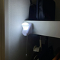 【2個組】停電時でも付く ライト LED 照明 電池式 単四電池3本 明るい  電気 クローゼット取り付け可 ベッド取り付け 隙間 スペース 電池式ひも引きライト