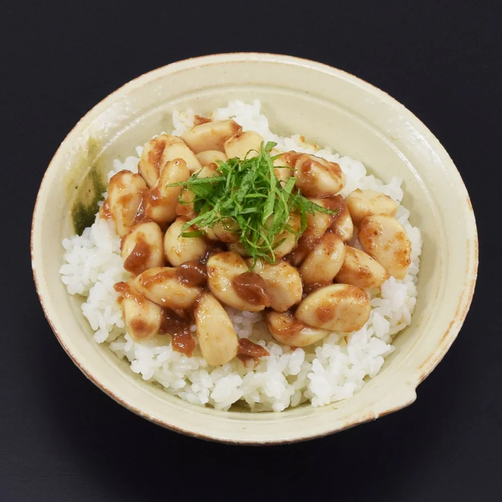 【送料無料】農家の梅にんにく300g×1袋　紀州南高梅　はちみつ使用　におわない　おいしい　スタミナづくりに