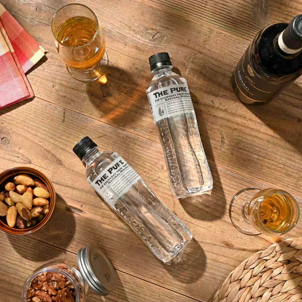 大人気商品！【送料無料】【1ケース】THE PURE ザ ピュア 北アルプスの天然水 420ml 42本 天然水 水 ナチュラルミネラルウォーター 北アルプスの天然水 ザ ピュア 炭酸水素イオン アルプス 飛騨 高山 軟水 岐阜県 日本製 国産 ローリングストック 備蓄  pure