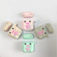 airpods1/2 グレー ピッグキャラクター 可愛い豚 エアーポッズ カバー シリコンエアポッツ 1/2 ケース かわいい キズ防止 耐衝撃 保護 紛失防止 4色カラビナ付き