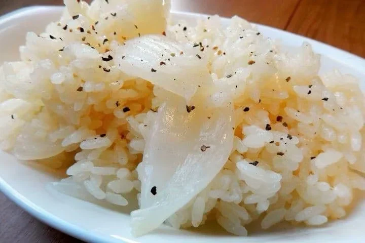 訳あり新玉ねぎ4kg🧅シャーロットオニオン今が旬 淡路島極熟玉葱 送料無料 たまねぎ タマネギ