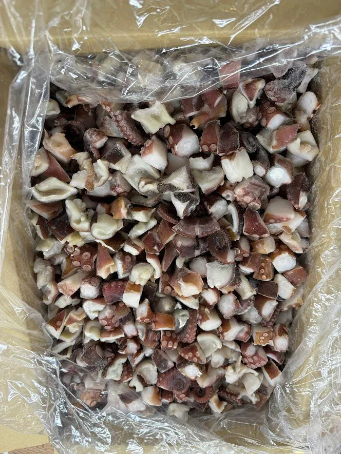 これぞ地タコ！！　石巻産　茹でタコカット　1ｋｇ