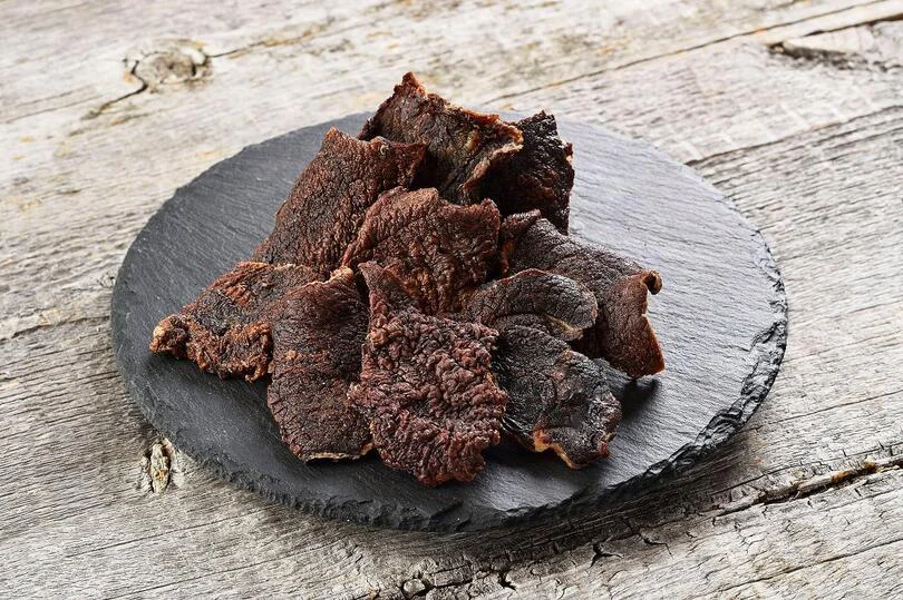 犬用 花畑牧場 北海道牛の極上ジャーキー 30g 2個セット 送料無料 無添加 北海道 十勝 おやつ ペットフード ドックフード ジビエ SDGs