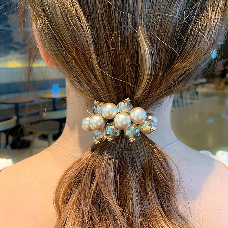 (ベージュ)ヘアゴム キラキラ パール おしゃれ ヘアアクセサリー リボン結び シンプル 髪留め