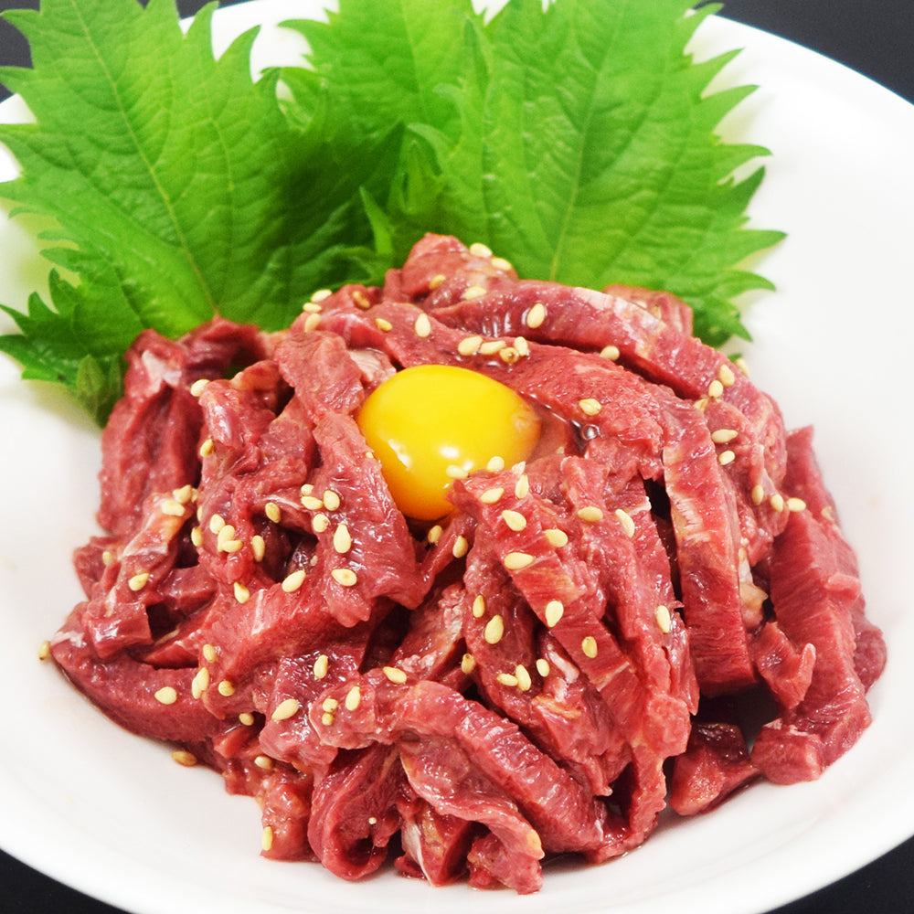 特選 すじみ馬刺し 1kg  刺身や刻んでユッケなどでおすすめです！ 馬刺 馬刺し ばさし