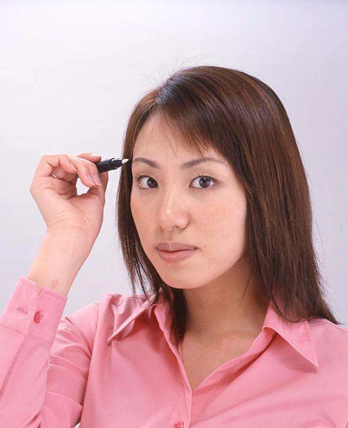 【ブラック】眉墨 アイブロウ 落ちない 消えない リキッドアイブロウ 眉墨ペンシル 眉ペン 美眉 眉毛美容液 眉毛 育毛剤 男性 メンズ 女性
