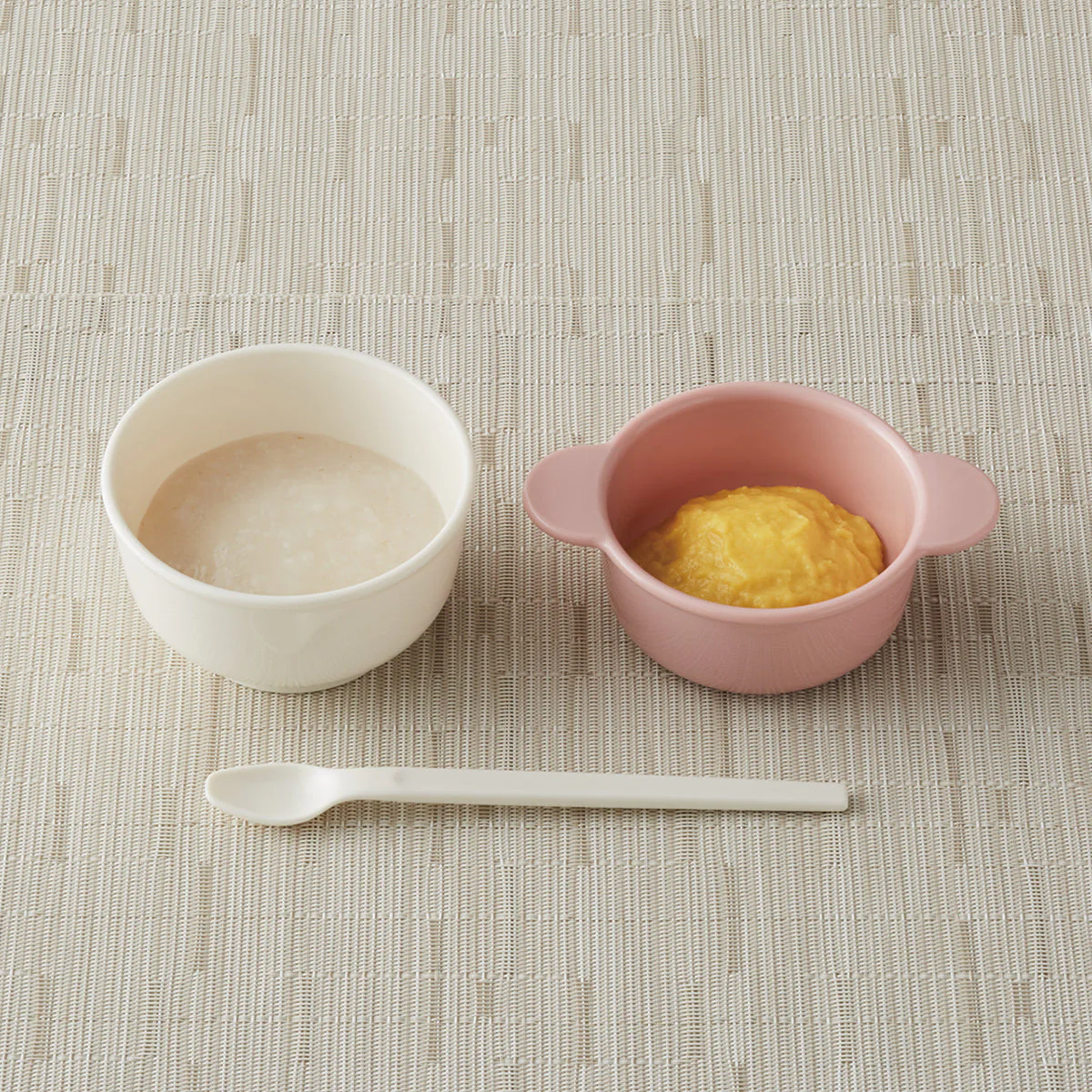 はじめて離乳食 かさなる食器 収納じょ～ず