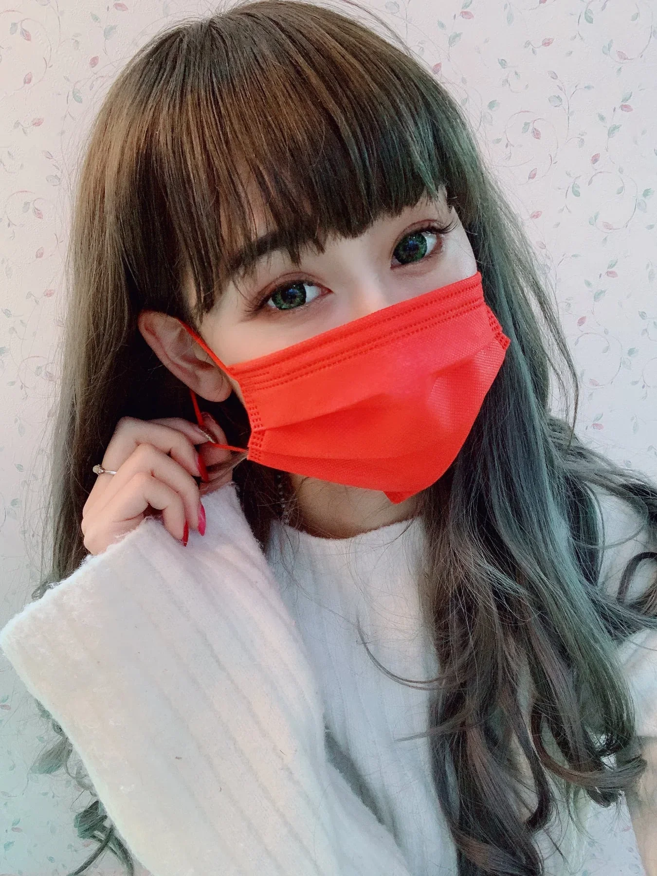 【93％OFF♪】『花粉症対策にもオシャレを』ライブに最適　ビビッドカラーのオシャレな不織布マスク　普通サイズ 500枚入り 「ローズレッド」　１枚当たり６.５円　台湾NO.1のマスクブランド『JIUJIU』