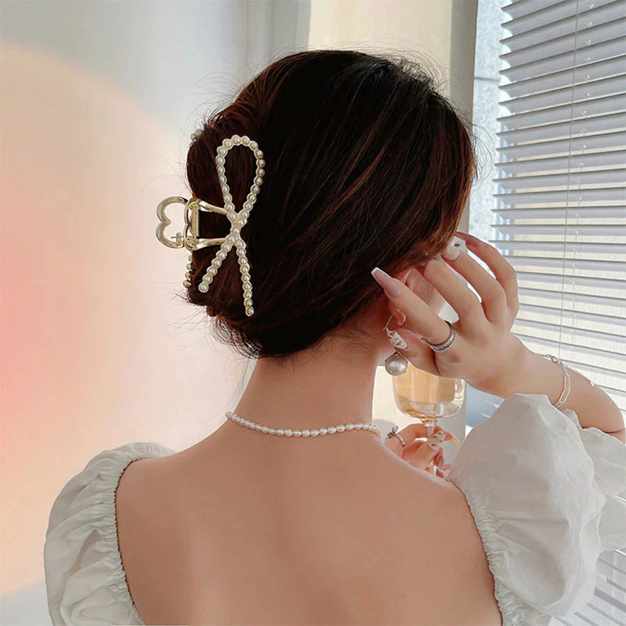 (Cタイプ)キラキラヘアピン　クリップ　花　パール付き　ヘア留め　ヘアアクセサリー　ヘア爪　クランプ　かわいい　オシャレ　髪飾り　大人　春　夏　秋