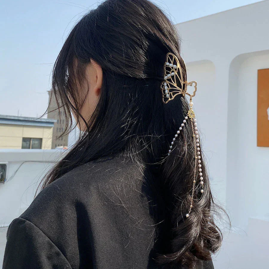 (A01)ヘアクリップ バンスクリップ パール 蝶 バレッタ おしゃれ シンプル ゴールド ヘアアクセサリー 髪飾り