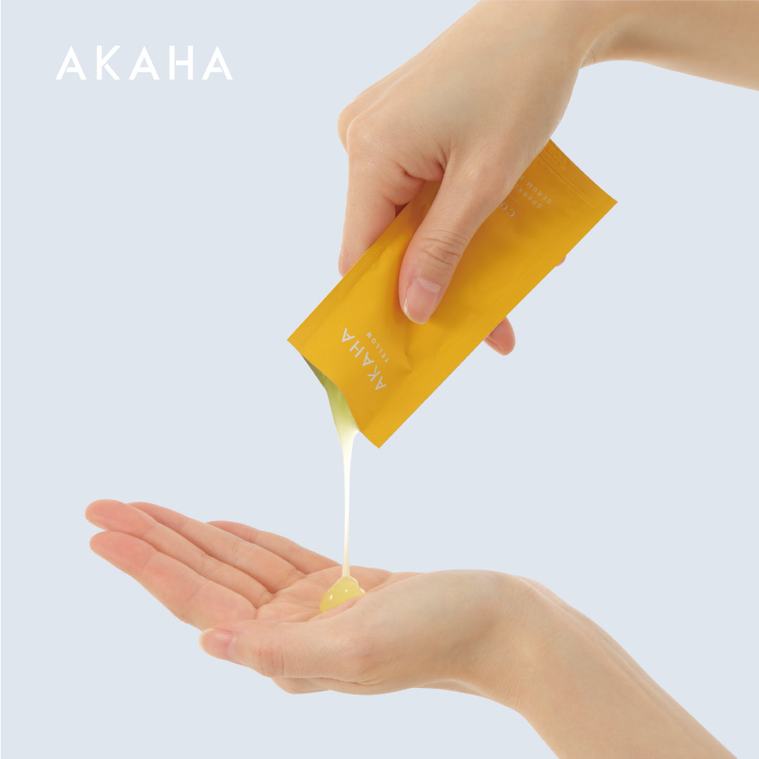 【炭酸パック】AKAHA スパークリング セラムパック YELLOW 10g×4包入 / ホームエステ１か月分 / くすみ 毛穴 たるみ 小じわ 肌荒れ ざらつき 吹き出物 ニキビ べたつき 紫外線ダメージ 毛穴汚れ 毛穴開き / ビタミンC誘導体 フラーレン 桜プラセンタ ヒアルロン酸 セラミド コラーゲン 40種の美容成分 / 混ぜない炭酸パック 生炭酸 人気炭酸パック １剤式炭酸パック 濃密泡 フェイスパック ピーリング クレンジング エイジングケア / アカハ / イエロージェル シトラスの香り