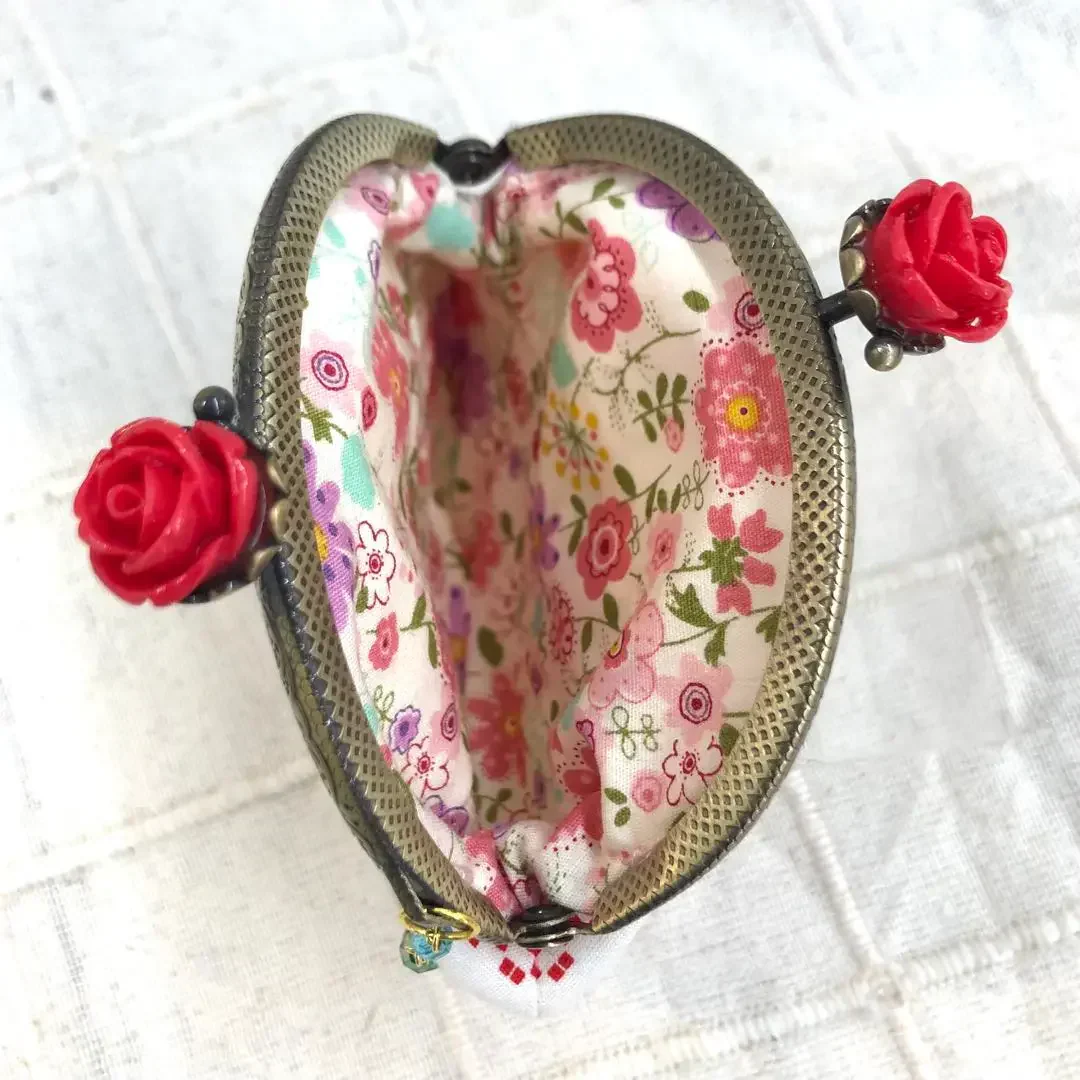 ガマ口 マーガレット & ソフィー 財布　小銭入れ　薔薇　がま口　がまぐち