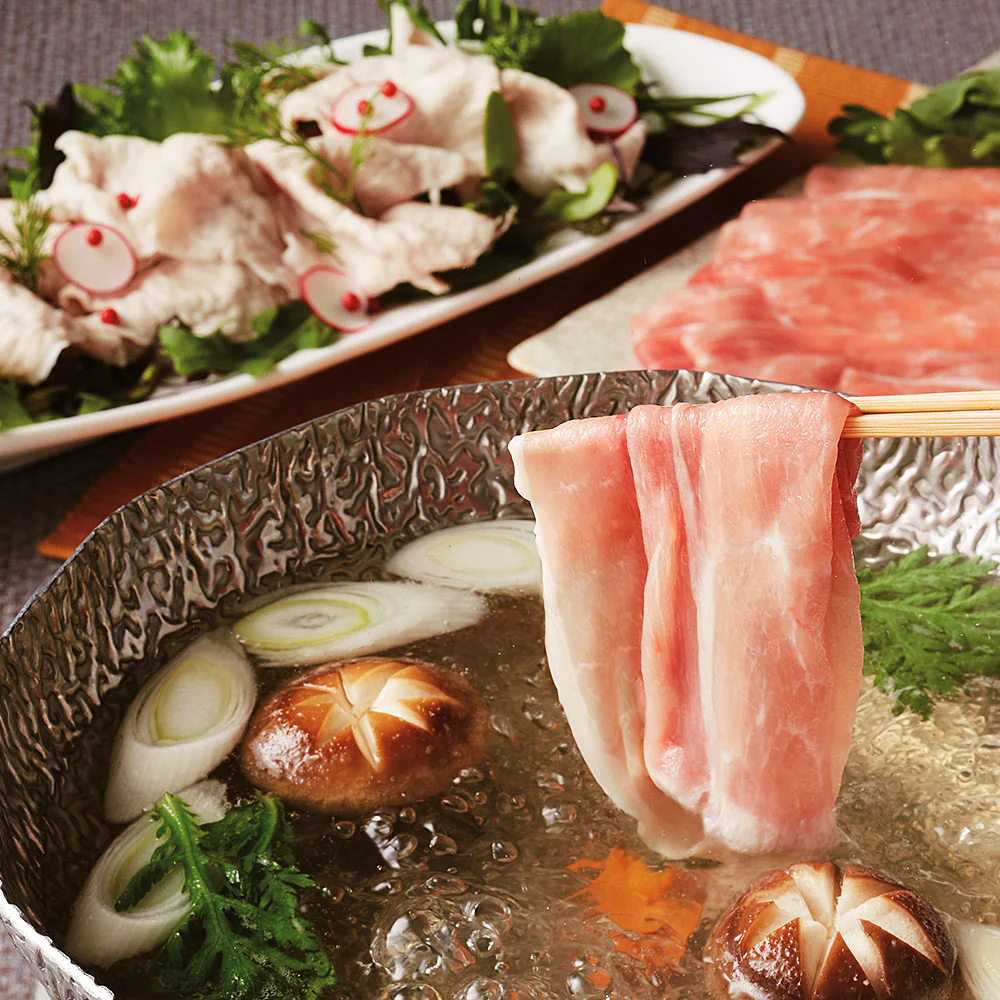三重 さくらポーク ももしゃぶしゃぶ（おろしポン酢付） 豚肉 モモ【送料込み】【二重包装不可】【お届け不可地域：離島】
