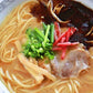 ラーメン専家とんこつ味2人前 人気の九州豚骨ラーメン 特製焦がしニンニク調味油（黒マー油）付き 本場九州 お試しセット ご当地 メール便 保存食 非常食 まとめ買い お取り寄せ