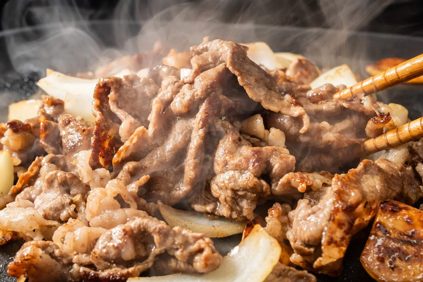 【2kg】お肉屋さんのまかない焼肉セット 2ｋｇセット（牛500ｇ×2ｐ・豚500ｇ×2ｐ）牛肉 ギフト 送料無料 豚肉 業務用 冷凍 味付 まかない お手軽 お取り寄せ お取り寄せグルメ 北海道と沖縄を除き 【送料無料】