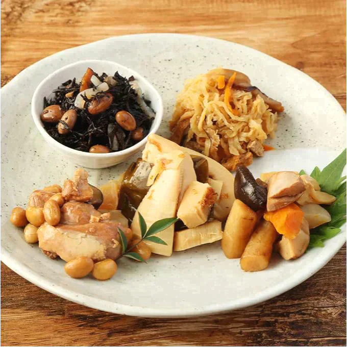レトルト無添加お惣菜10点セット（5種×各2個）（賞味期限：2024年4月30日）