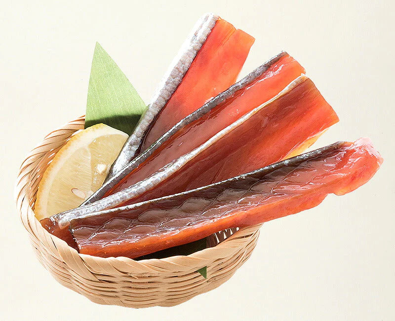 鮭とば 100g 北海道産 とば つまみ トバ 天然秋鮭 サケ おつまみ 天然鮭 秋鮭 さけとば 酒のつまみ 贈り物 しゃけとば グルメ 北海道グルメ お取り寄せグルメ お取り寄せ食材 ［送料無料］［ゆうパケット］ 母の日 プレゼント ギフト  母の日思いの 実用的 父の日 子供 孫 ※ポスト投函商品の発送は1～2週間前後になります
