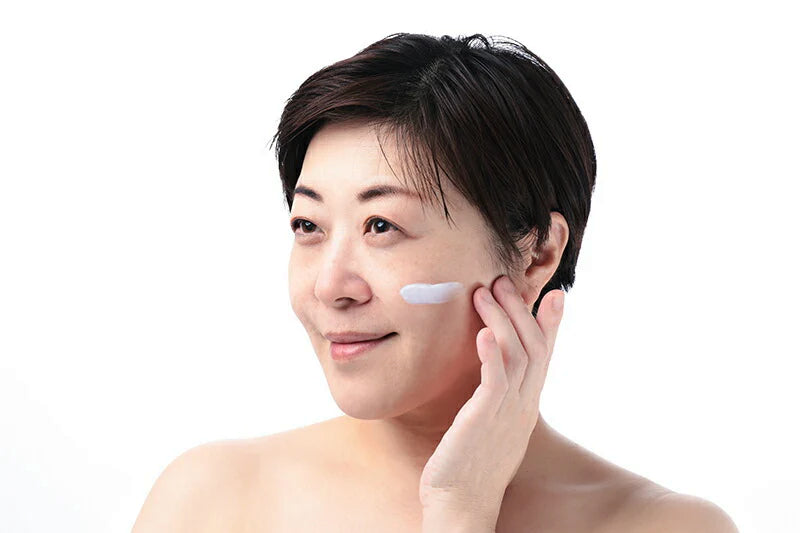 【瞬間美白 くすみシミが消える】トーンアップクリーム 白肌 美白 化粧下地 クリーム ナイアシンアミド配合 くすみ シミカバー 日本製 / トミーリッチ 白肌クリームEX