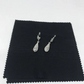 しずく ピアス  レディース  ゆれる ファッション アクセサリー 水滴  (シルバー)