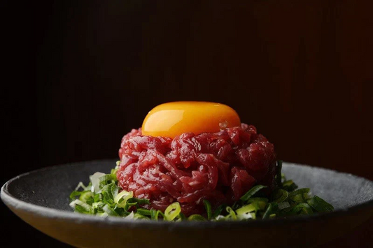 馬肉専門店 菅乃屋 馬刺し 赤身ユッケ10ｐ（タレ付き）