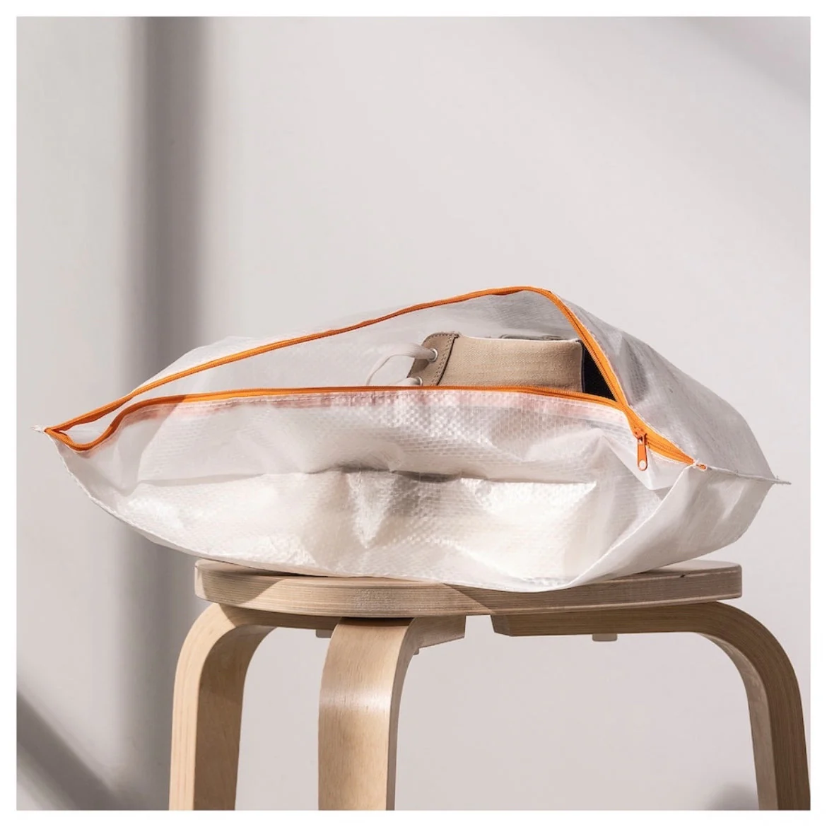 【1枚】IKEA イケア PARKLA ペルクラ シューズバッグ 靴 収納袋 (シューズ1) 105.223.82