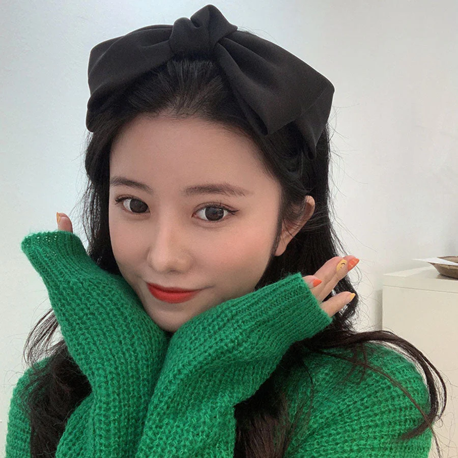 (ネイビー)リボンカチューシャ　ヘアバンド　レディース 大人っぽい ヘアアクセサリー シンプル 髪飾り おしゃれ  ヘアターバン
