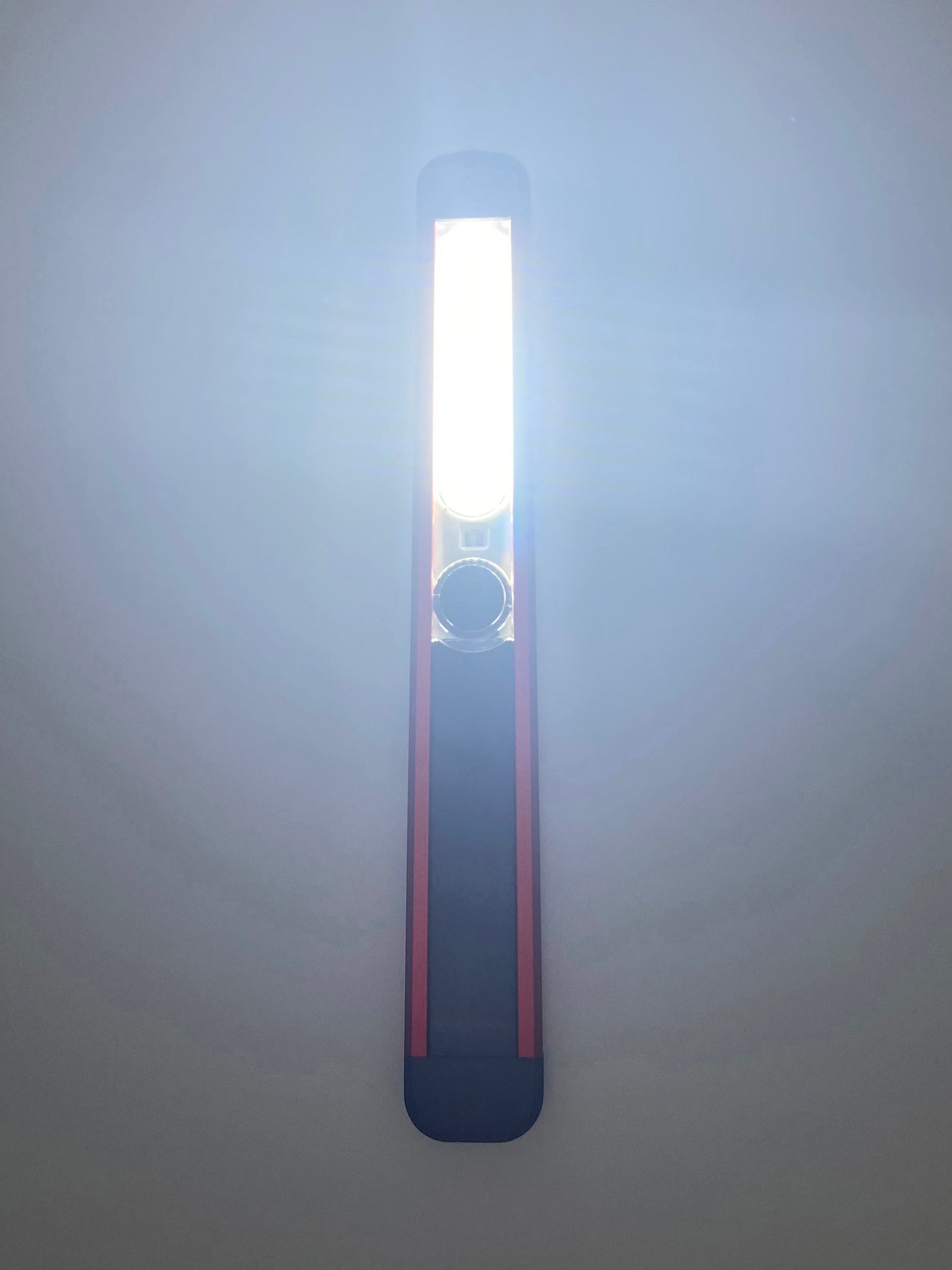 ワークライト 作業灯 照明 LED USB 充電式懐中電灯 防水 マグネット 明るい 車 現場 充電 屋外 ハンディ ライト 磁石 携帯 照度 調整(w029)