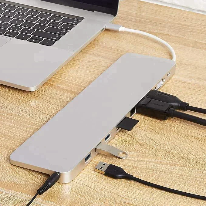 Amazonベーシック 訳あり　ドッキングステーション Type-C アルミニウム製 ディスプレイポート、HDMI、VGA、USB-A×3、イーサネット、SD/TFカードリーダー、オーディオ、Type-C充電ポート付き(PD 100W) シルバー