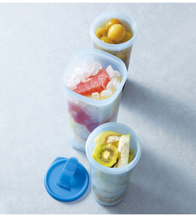 タッパーウェア 冷水筒 2L スクエア スリムライン ストレーナー付き S