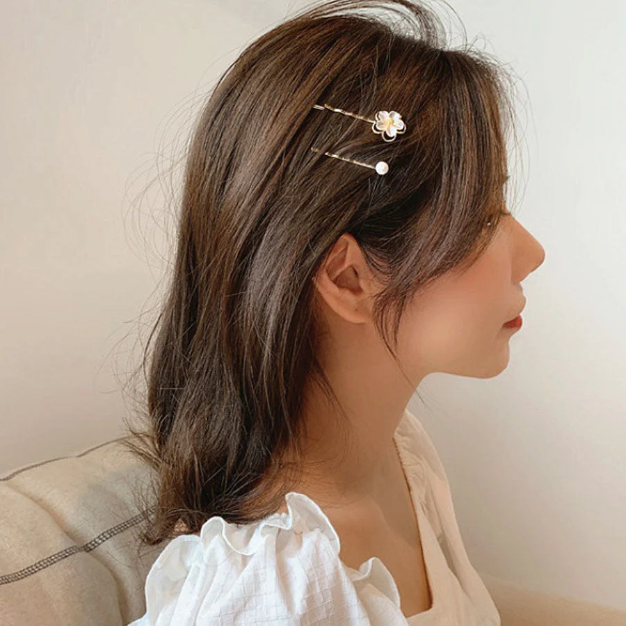 (ホワイト)ヘアピン ヘアアクセサリー 2点セット パール　ヘアクリップ パールビーズ パッチンとめ かわいい　前髪　まとめ髪