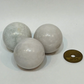 本翡翠 丸玉 置物 33mm