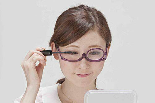 【3.5】アイメイク用老眼鏡 メイクアップグラス シニアグラス おしゃれ 女性 レディース  化粧がしやすい
