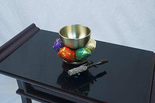 新五色花リンセット [ おりんセット リン リン台 花布団 リン棒 ミニ 座布団 かわいい オリン コーティング加工 お手入れ簡単 国産 日本製 リン台 送料無料 ]