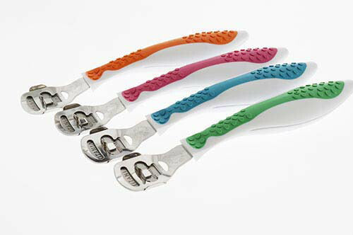 【グリーン】ドイツ製 かかと削り タコ 魚の目削り 魚の目カッター 削る道具 取り方 足の裏 角質取り 角質ケア かかと ひび割れ / TITANIA コーンスライサー