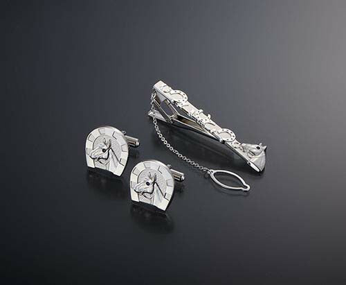 カフスボタン ネクタイピン セット 天然石 サファイヤ カフスリンクス 結婚式 親族 父親 40代 50代 60代 ギフト プレゼント 父の日 敬老の日 還暦祝い
