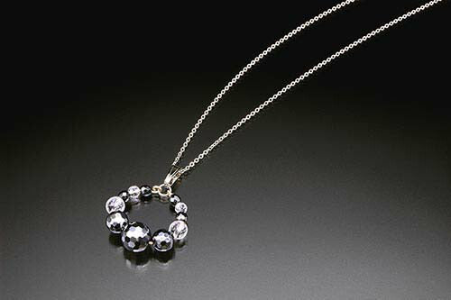 テラヘルツ健康・美容ペンダント [ ネックレス テラヘルツ ブラック 天然石 健康アクセサリー ペンダント テラヘルツ波 健康鉱石 鉱石 美肌 美容 ]
