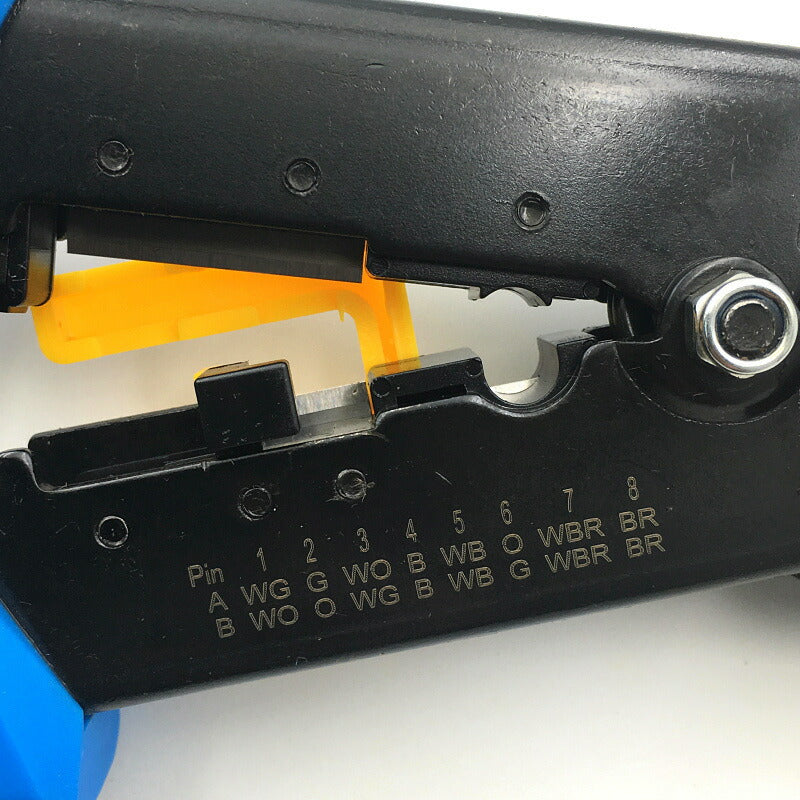LANケーブルプラグ圧着機 貫通対応 圧着ベンチ かしめ工具 RJ45/RJ11 8P/6Pのコネクタ LAN工具 電話 モジュラー加工工具 ラチェット式 ケーブルカッター