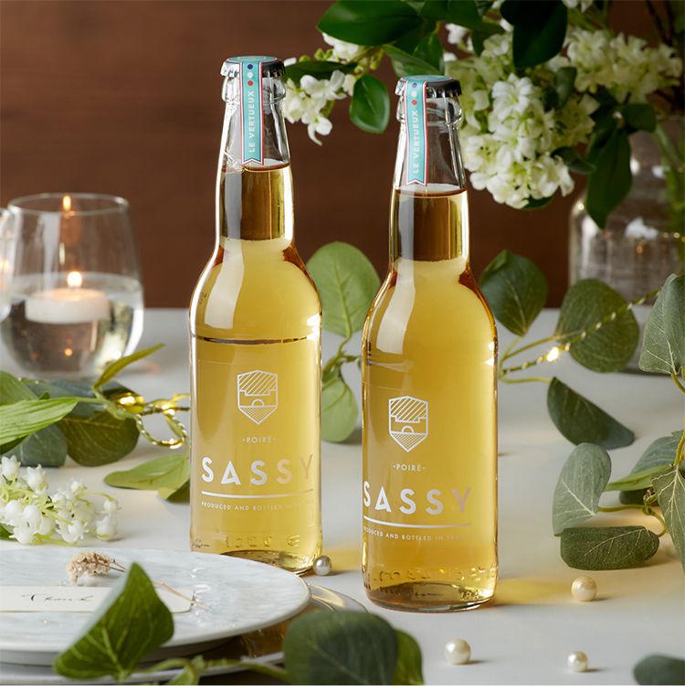 (ロゼ)プレミアムシードル サッシー 330ml 2本セット 瓶 飲みきり リンゴ リンゴ酒 サイダー ワイン スパークリングワイン フランス ノルマンディ ギフト 専用箱 プレゼント おしゃれ プレミアム