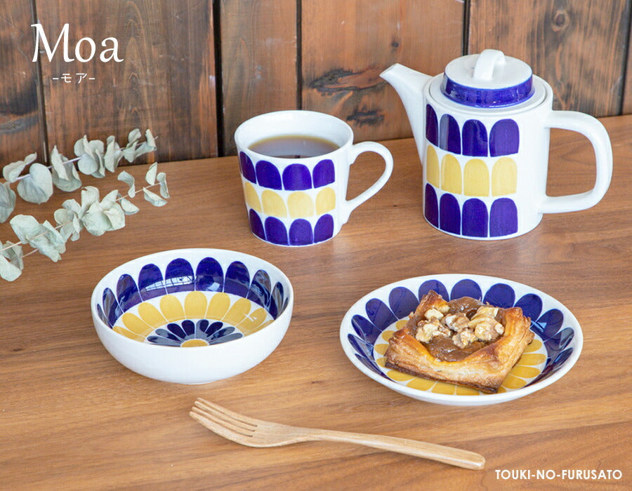 Moa-モア- ポット Φ 95 × 190 × 143H　635cc ブルー イエロー 電子レンジOK 食洗機OK ティーポット 急須 洋風 コーヒー 紅茶 模様 食器 SNS映え インスタ映え 普段使い おうち時間 北欧風 国産 美濃焼 日本製   陶器のふる里  trysケ