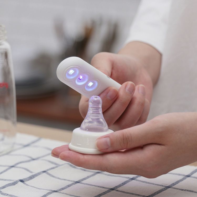 【限定クーポンで5%OFF！】【メール便】充電式 UV除菌ライト MO-T005 plusmore