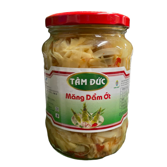 【3人シェア買いでお得】たけのこ水煮 唐辛子入り TAM DUC 800g 1瓶 MANG DAM OT TAM DUC 800g 1HU