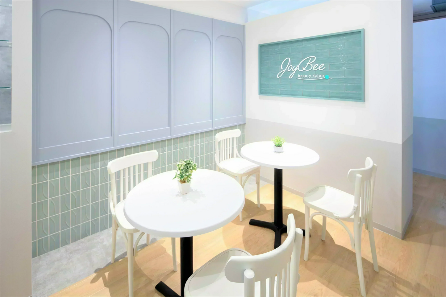 数量限定【来店体験チケット】新宿《毛穴ごっそり洗浄》ハイドラフェイシャル+ヒト幹細胞コース（初めてご来店のお客様限定）＜JR新宿中央東口を出て徒歩3分＞　エステ / 美容 / 毛穴 / 新宿 / クレンジング / 洗顔　【エステサロン：JoyBee（ジョイビー）】【美容サロンチケット】