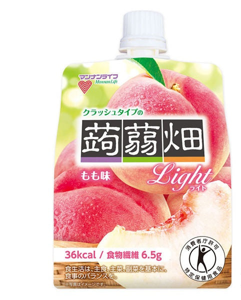 【送料無料】マンナンライフ クラッシュタイプの蒟蒻畑 ライト もも味 150g×6個入×4箱【北海道・東北・四国・九州・沖縄県は必ず送料がかかります】