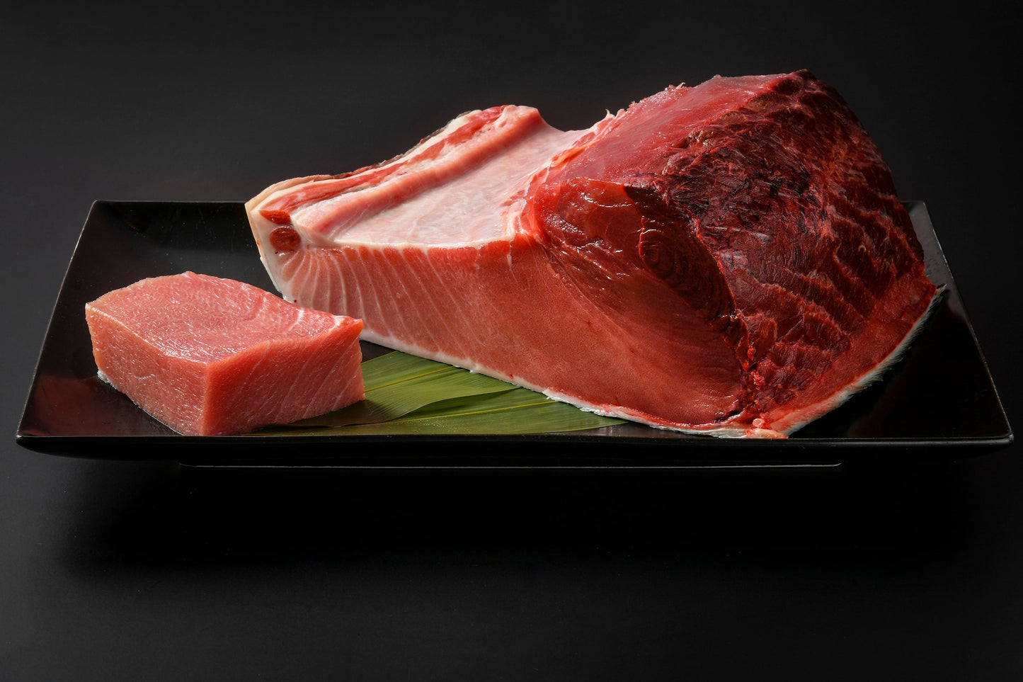生本マグロ中トロ（柵どり）５００ｇ
