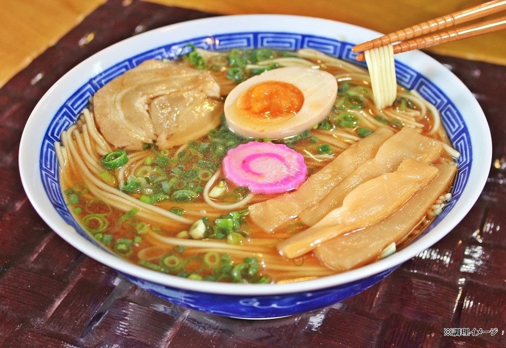 【最安値挑戦祭】ラーメン お取り寄せ 中華そば味 8人前 人気の醤油ラーメン 関東風濃口醤油ニンニク風味 鶏ガラ本醸造醤油 本場九州 メール便 飲食店 メニュー 贈答 ギフト 御中元 内祝 保存食 非常食 まとめ買い お試しセット